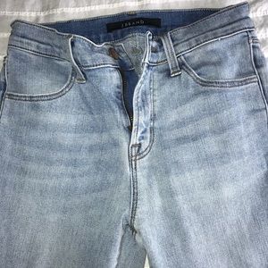 J BRAND Skinny Jeans